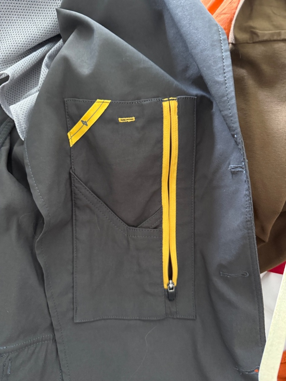 Eddie Bauer Travex Men's Charcoal Lightweight Field Jacket 38 - Picture 4 of 7